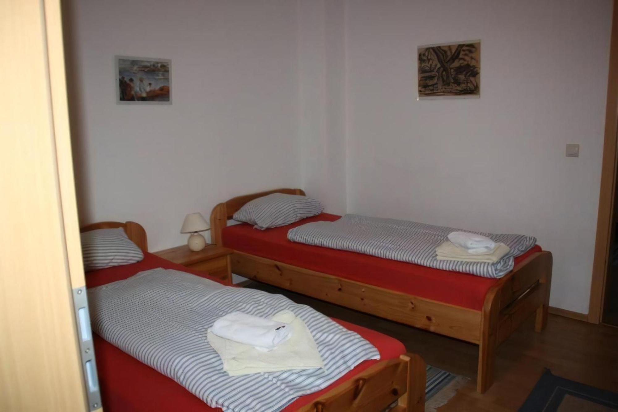 Ferienwohnung In Strandnaehe In Ahlbeck Heringsdorf  Buitenkant foto